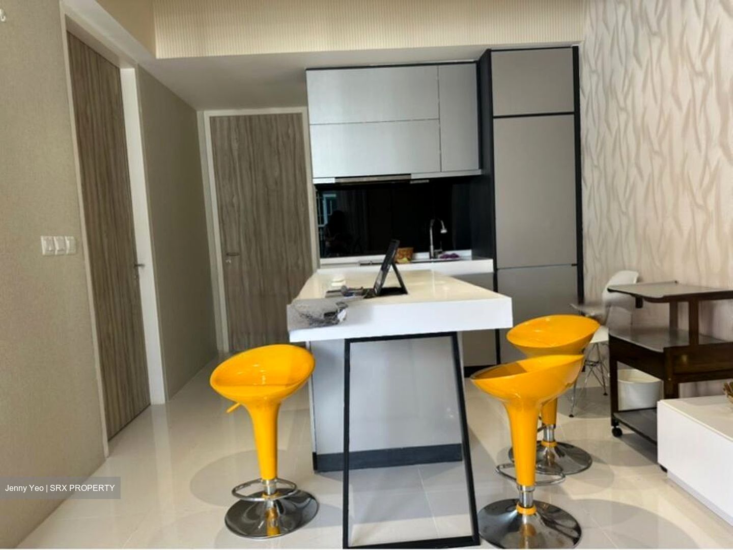 M5 (D10), Apartment #453390551